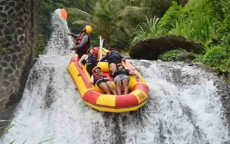 bali telaga waja rafting bali telaga waja rafting